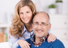 Paar mit Kinderwunsch Refertilisierung nach Vasektomie